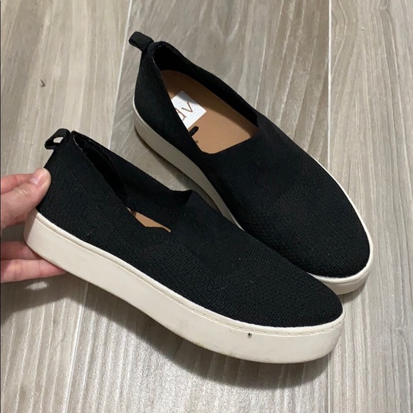 dolce vita black sneakers